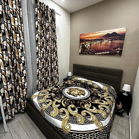 B&B Spaccanapoli A Due Passi Da Via Tribunali Exterior foto