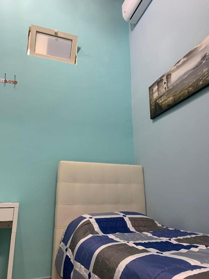 B&B Spaccanapoli A Due Passi Da Via Tribunali Exterior foto